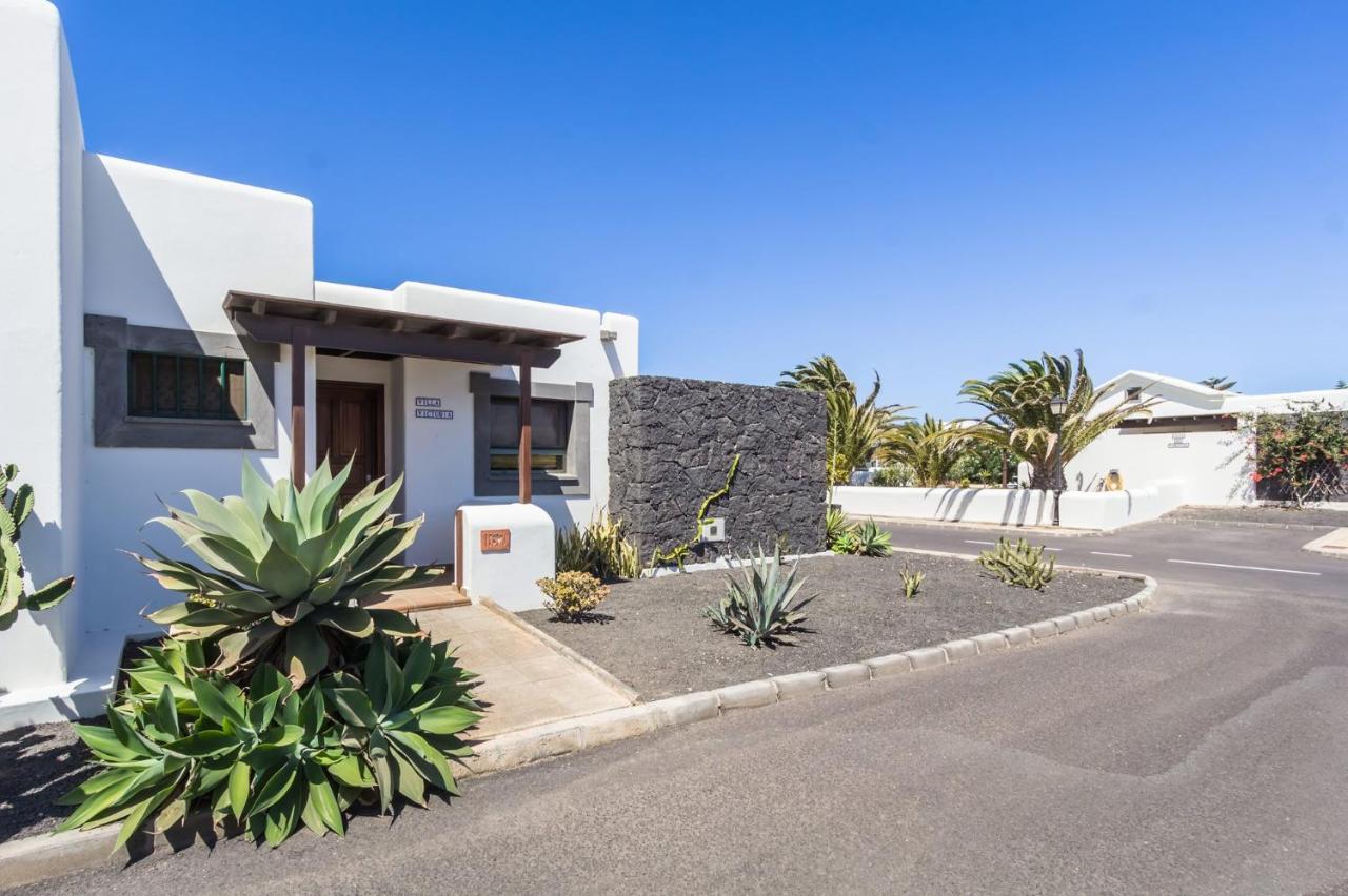 Villa Victoria Luz By Villa Plus Playa Blanca  Exteriör bild