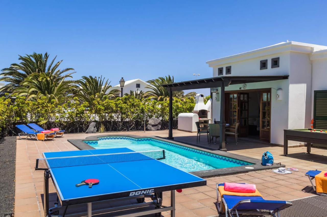 Villa Victoria Luz By Villa Plus Playa Blanca  Exteriör bild